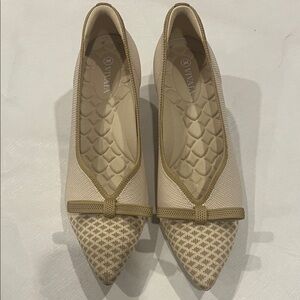 Vivaia Serena Kitten Heal Bow Shoes